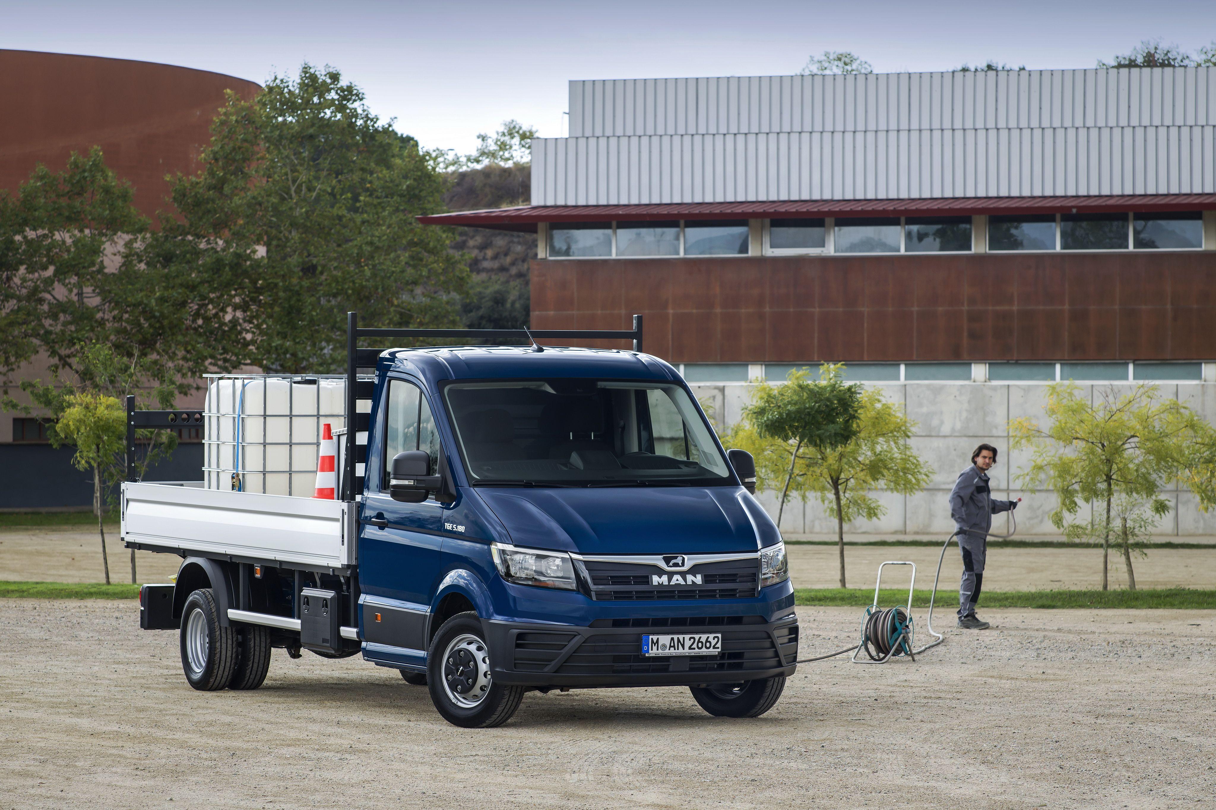 MAN TGE 5 180 Chassis Cab 2017 3 VERcity man-tge-5-180-chassis-cab-2017-3-vercity